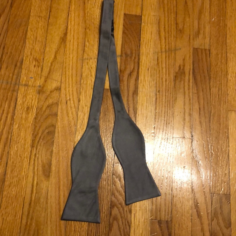 Men’s bow tie